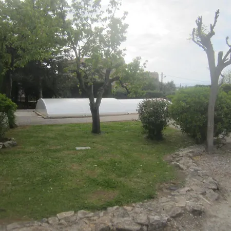 Studio Avec Piscine Sur 3000 Metres De Terrain Appartement