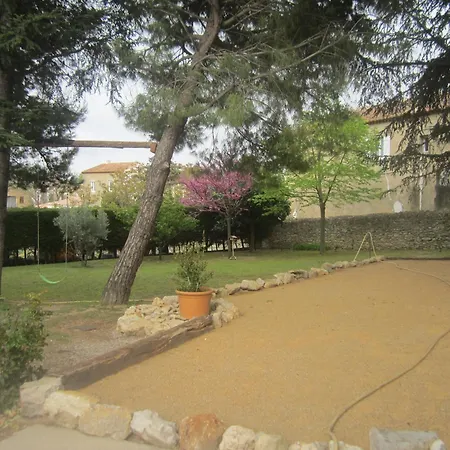 Studio Avec Piscine Sur 3000 Metres De Terrain Marcorignan