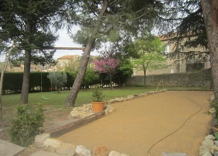 Studio Avec Piscine Sur 3000 Metres De Terrain Marcorignan